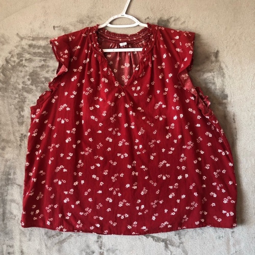 Floral Peasant Blouse Size XL Red V Neck Ruffle Sleeves Casual